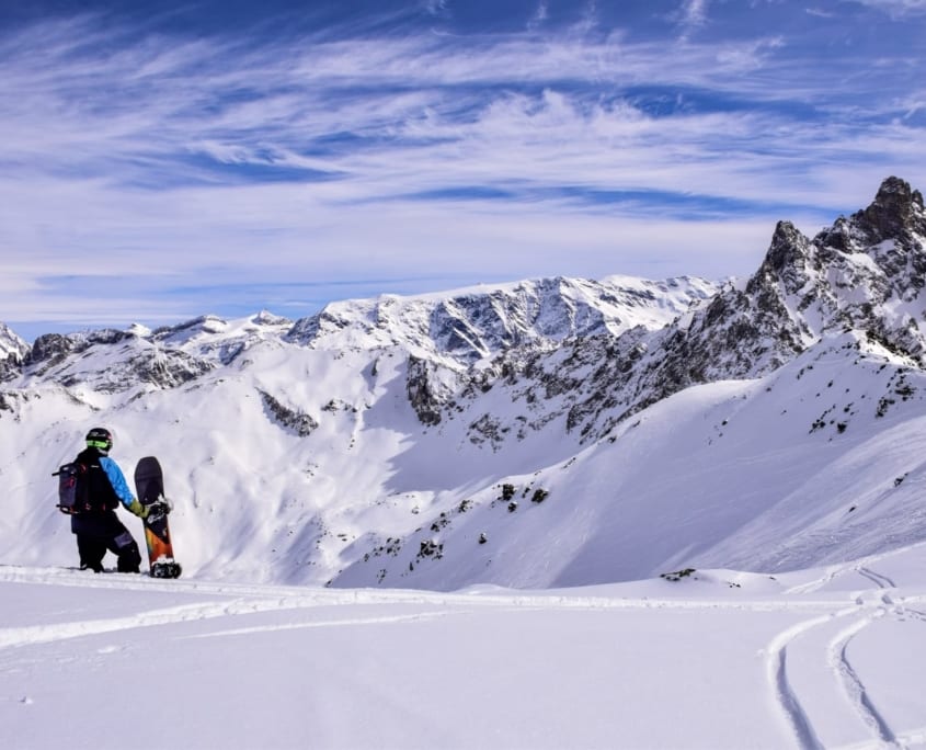 Ski chalets 2022